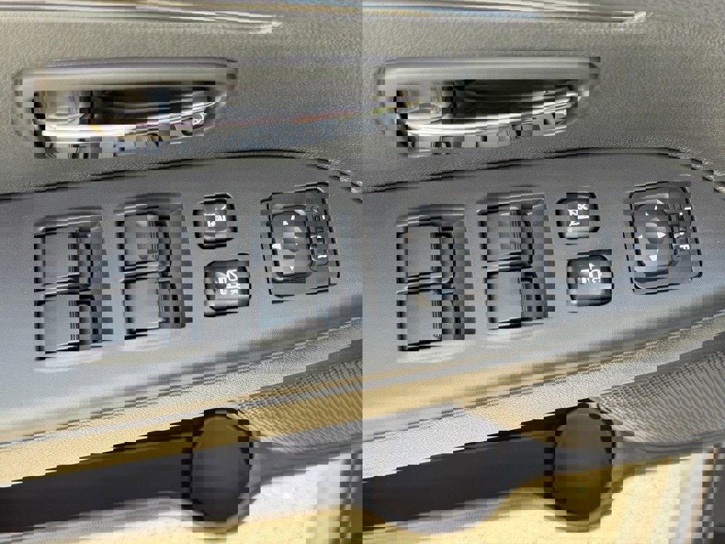 New 2025 Mitsubishi Outlander Sport LE image 21