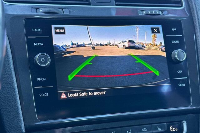 Used 2019 Volkswagen e-Golf SE w/ Driver Assistance Package image 19