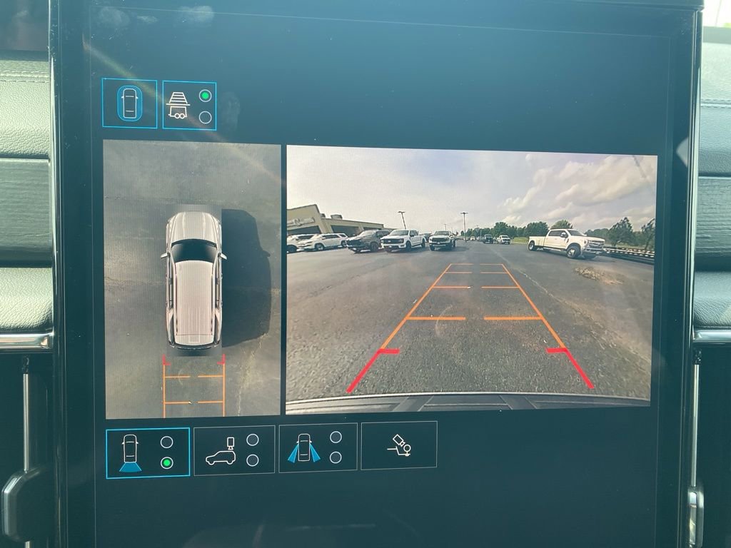 Used 2026 GMC Yukon Denali w/ Advanced Technology Package image 25