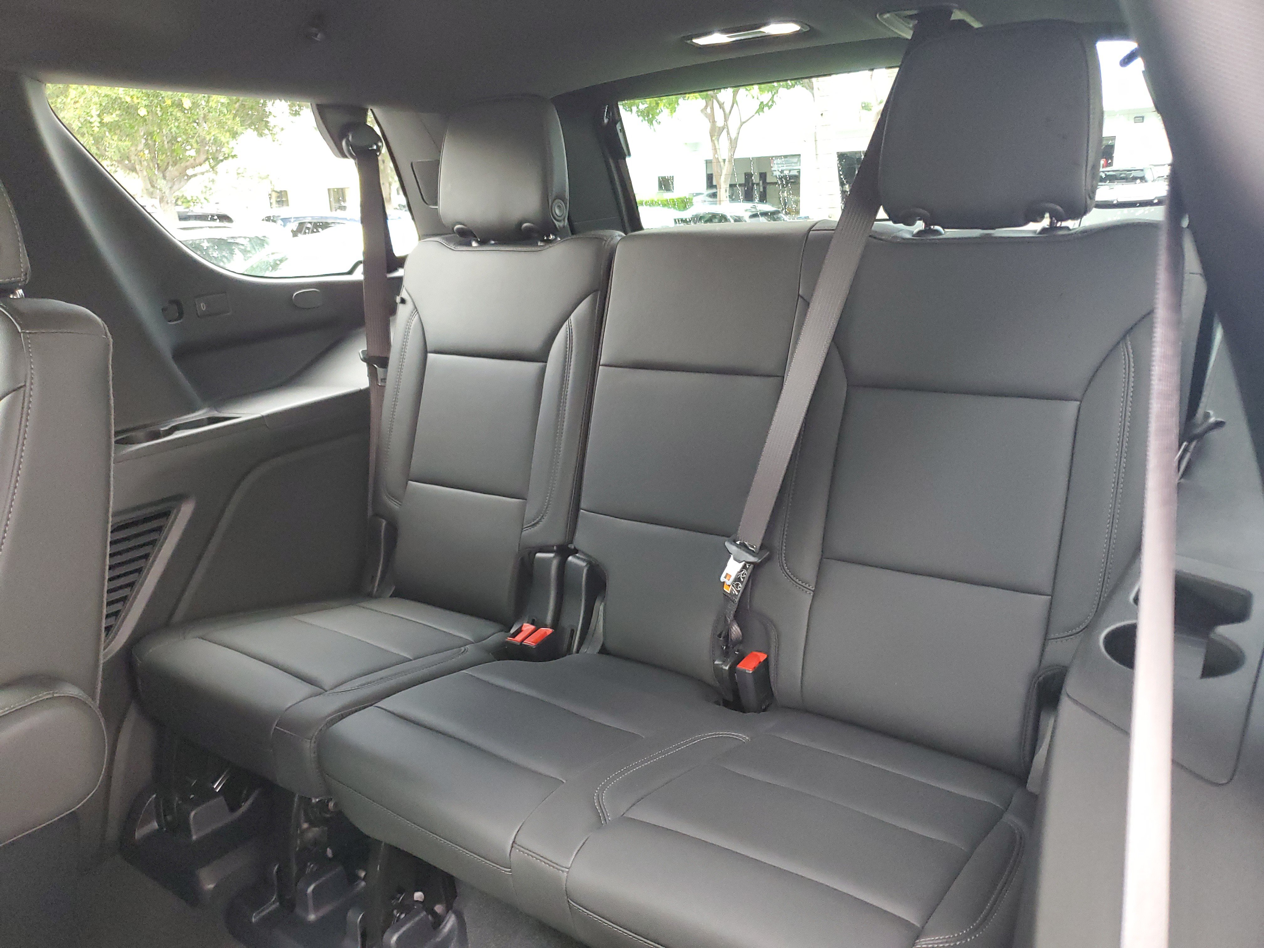 Used 2026 Chevrolet Tahoe LT w/ Comfort Package RWD image 13
