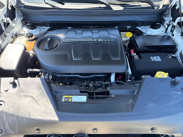 Used 2016 Jeep Cherokee Limited AWD/4WD image 28
