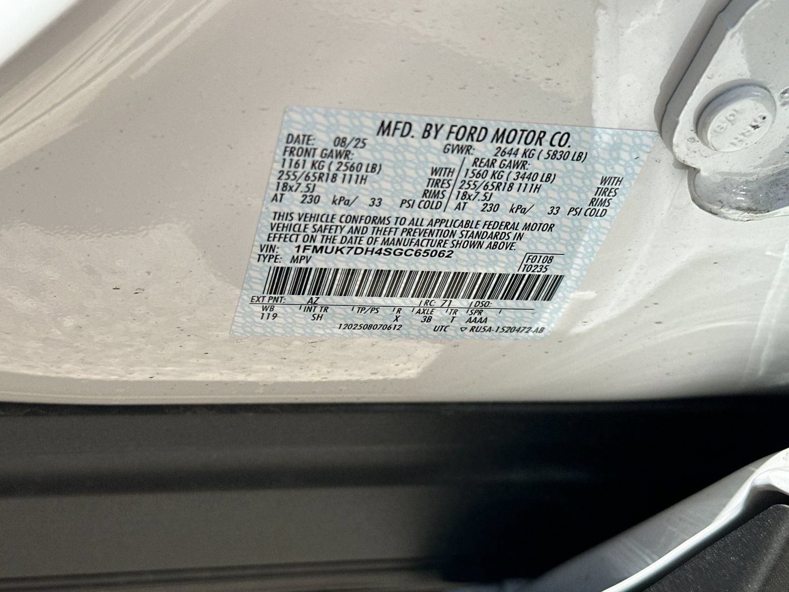 Used 2025 Ford Explorer Active w/ Active Comfort Package RWD image 42
