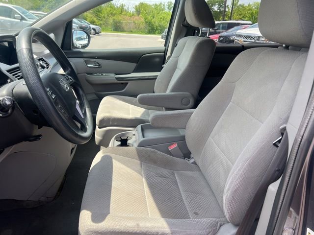Used 2016 Honda Odyssey SE image 10