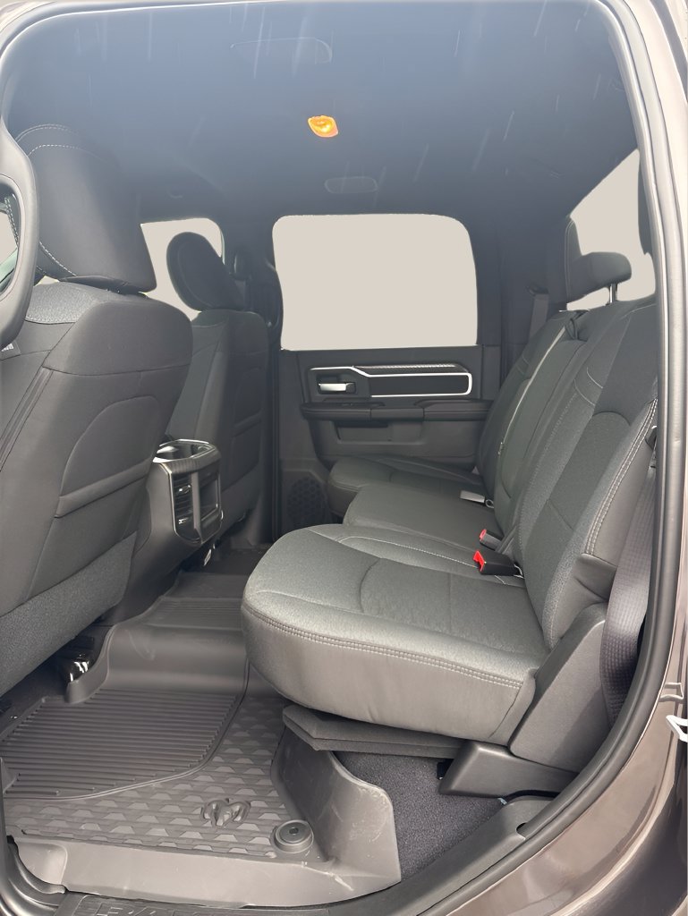 New 2027 RAM 2500 Big Horn AWD/4WD image 16
