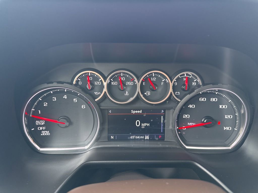 Used 2021 Chevrolet Tahoe Z71 w/ Z71 Signature Package AWD/4WD image 27