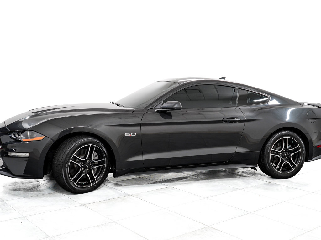 Used 2023 Ford Mustang GT Premium w/ Ford Safe & Smart Package RWD image 4