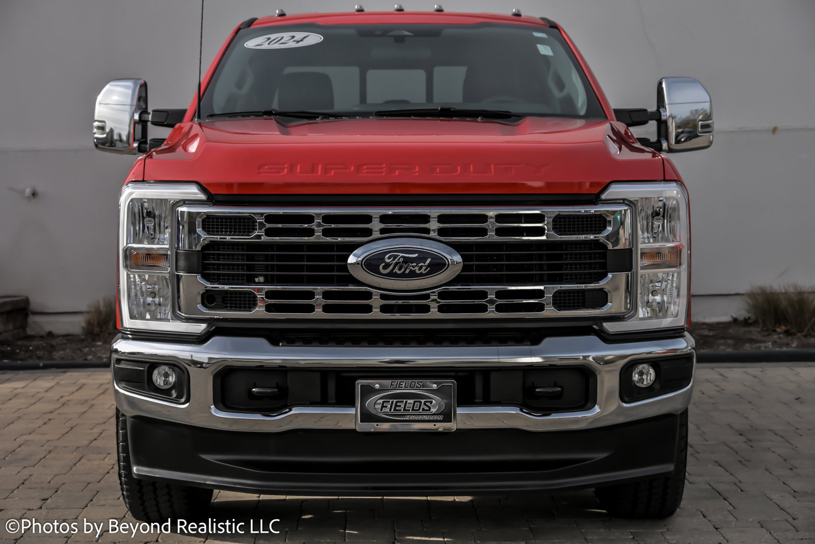 Used 2024 Ford F250 XLT image 2