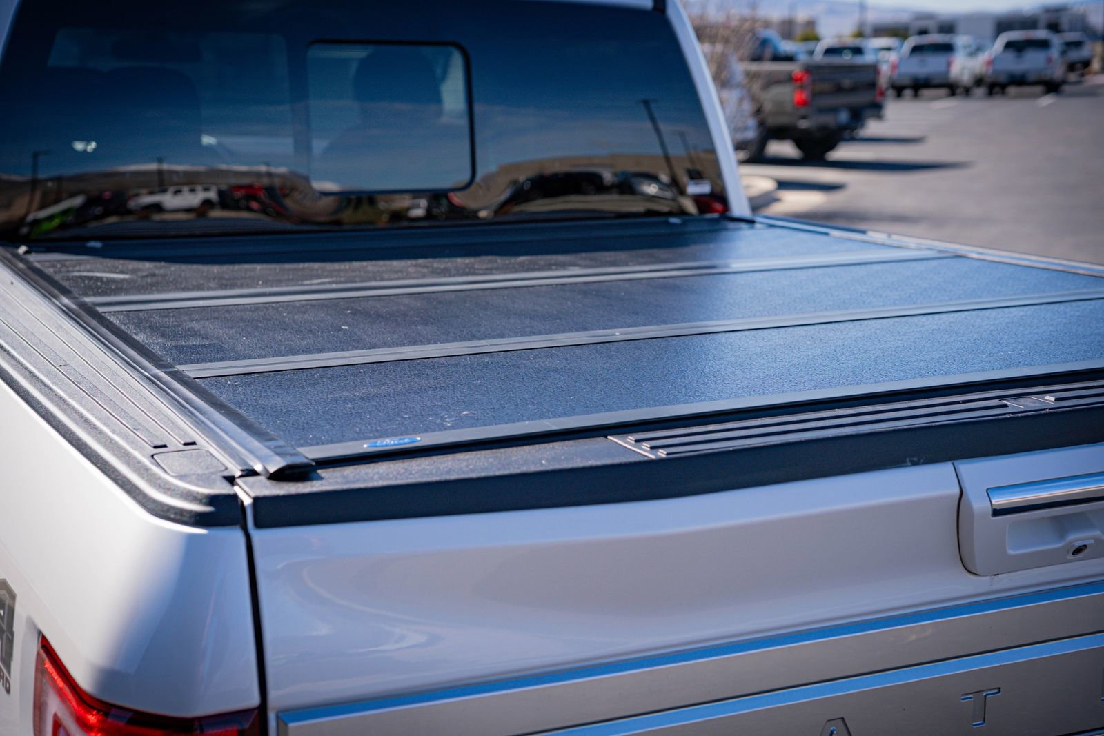 Used 2017 Ford F150 Platinum w/ Technology Package image 9