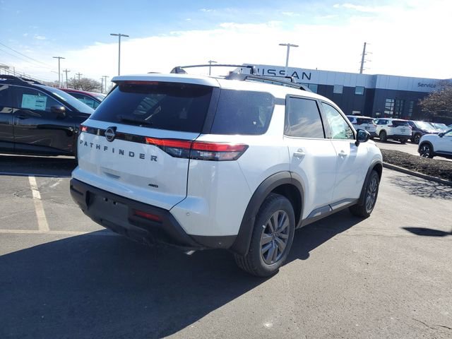 New 2026 Nissan Pathfinder SV image 7