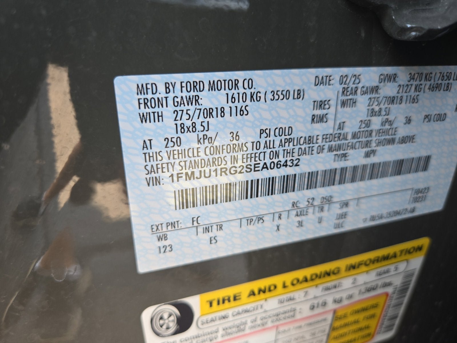 Certified 2025 Ford Expedition Tremor AWD/4WD image 28