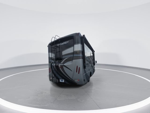 Used 2016 Mercedes-Benz Sprinter 3500 image 9