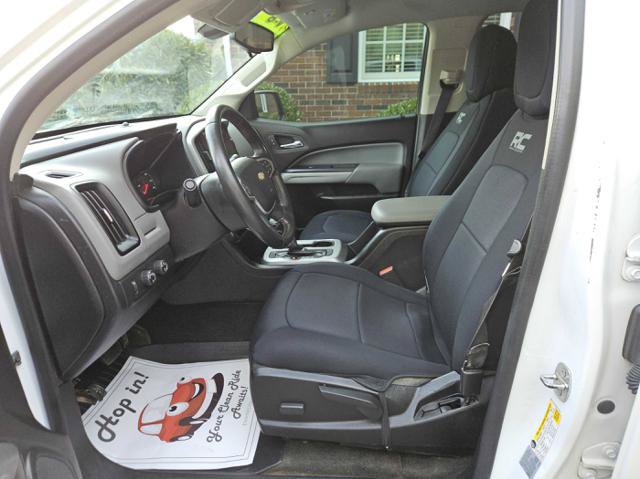 Used 2015 Chevrolet Colorado LT AWD/4WD image 17