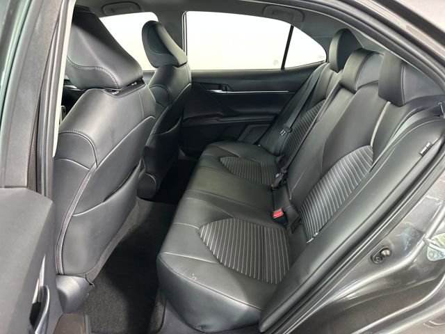 Used 2024 Toyota Camry SE image 25