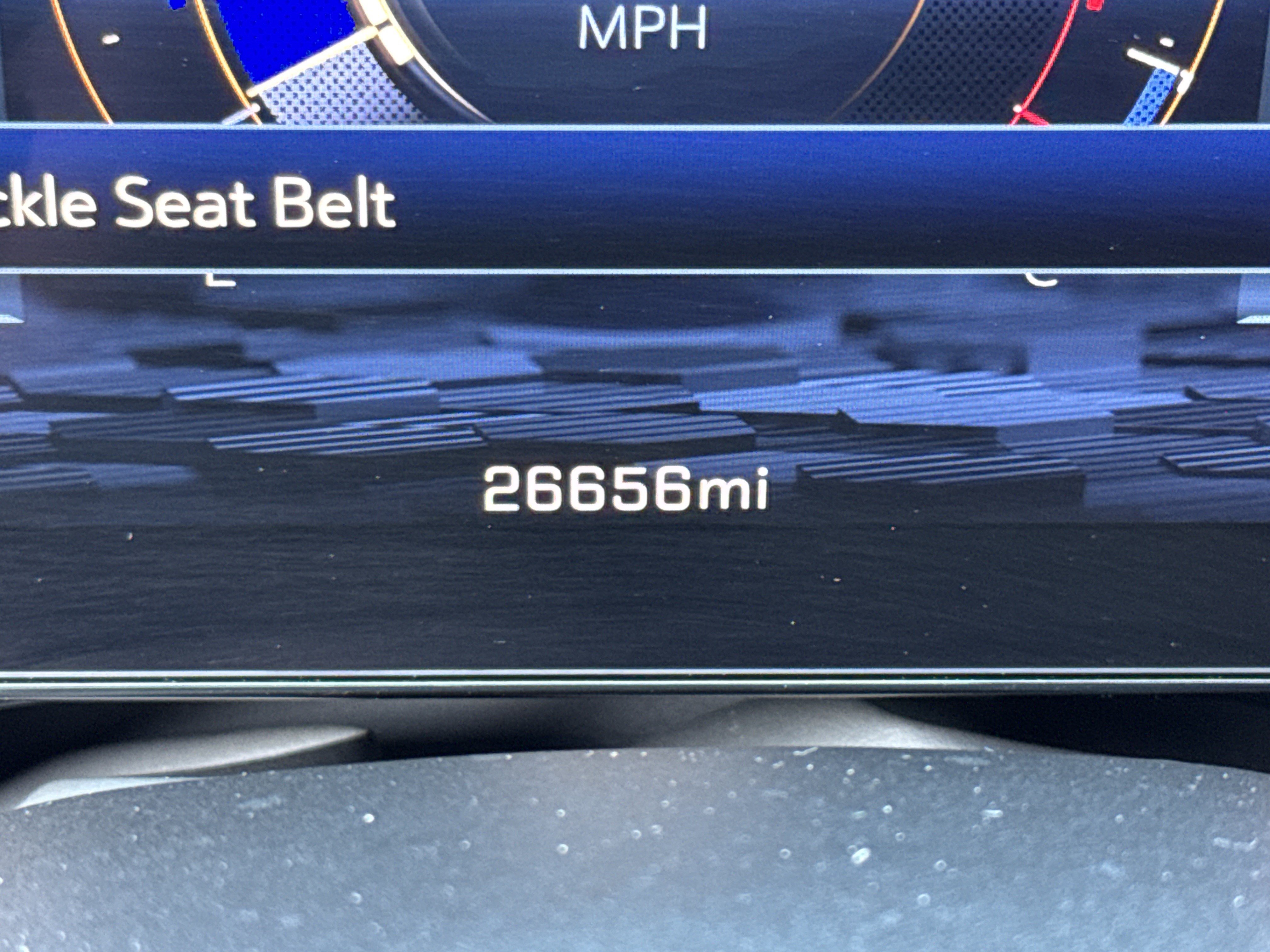 Used 2025 Chevrolet Tahoe High Country AWD/4WD image 23
