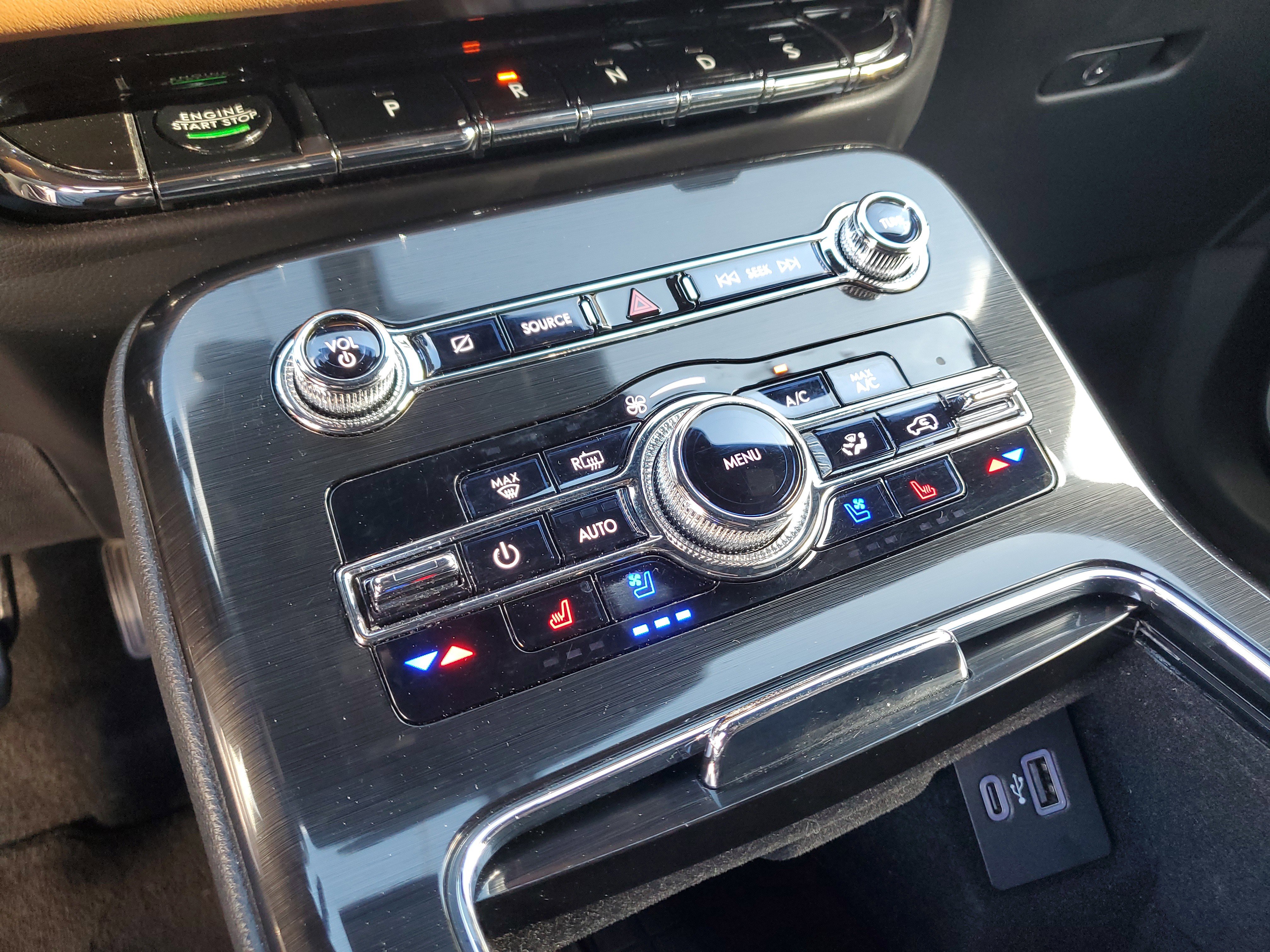 Certified 2022 Lincoln Nautilus Reserve w/ Equipment Group 201A image 27