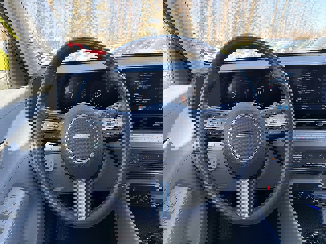 Certified 2024 Hyundai Kona SEL image 14