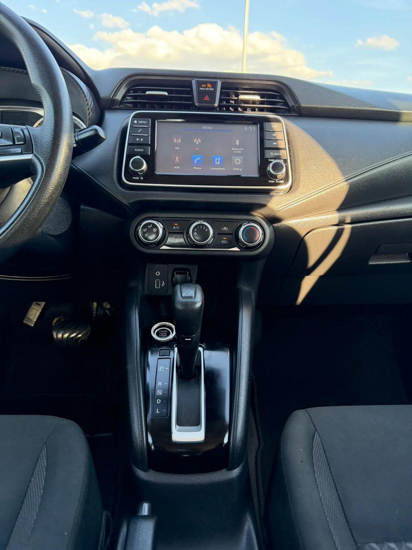 Used 2020 Nissan Versa S image 20