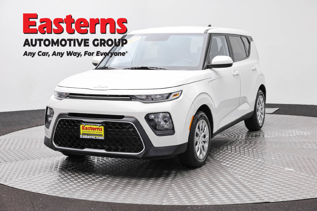 Used 2022 Kia Soul LX
