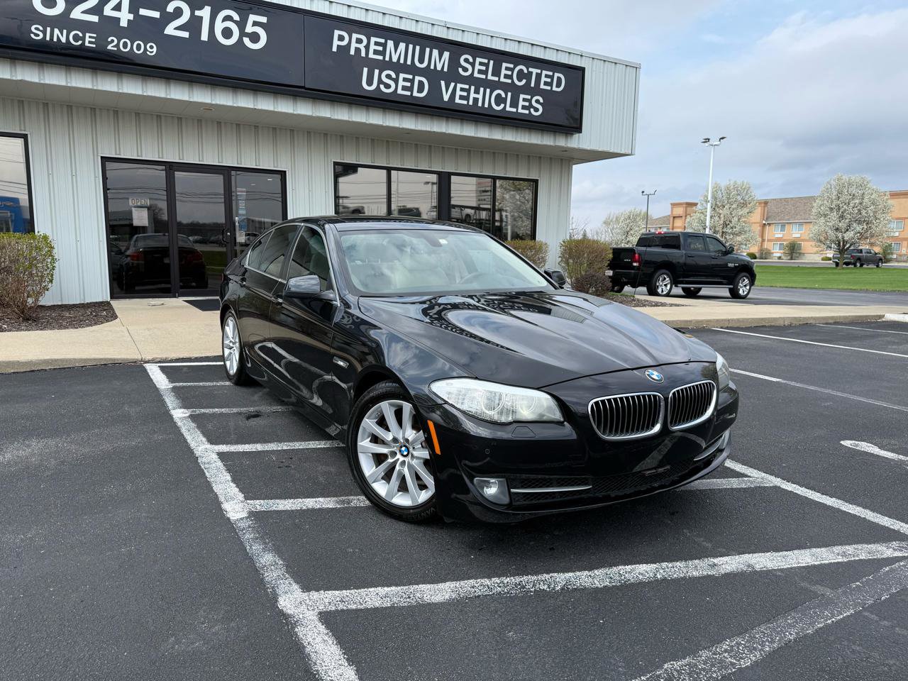 Used 2013 BMW 528i xDrive Sedan AWD/4WD image 7