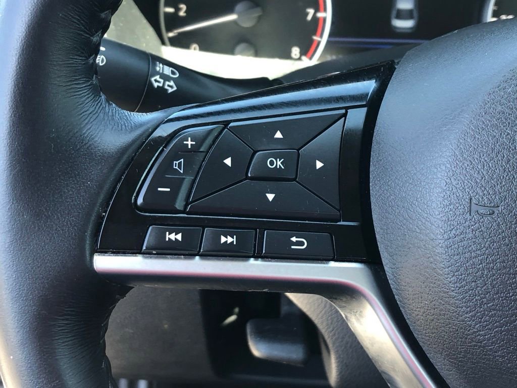 Used 2019 Nissan Altima 2.5 SV image 14