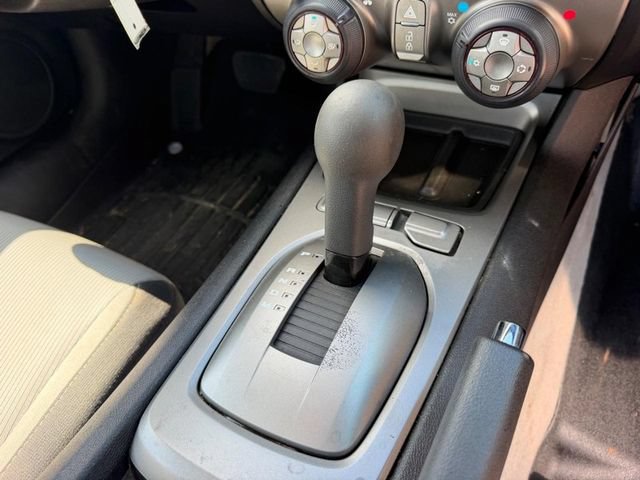 Used 2010 Chevrolet Camaro LT RWD image 15