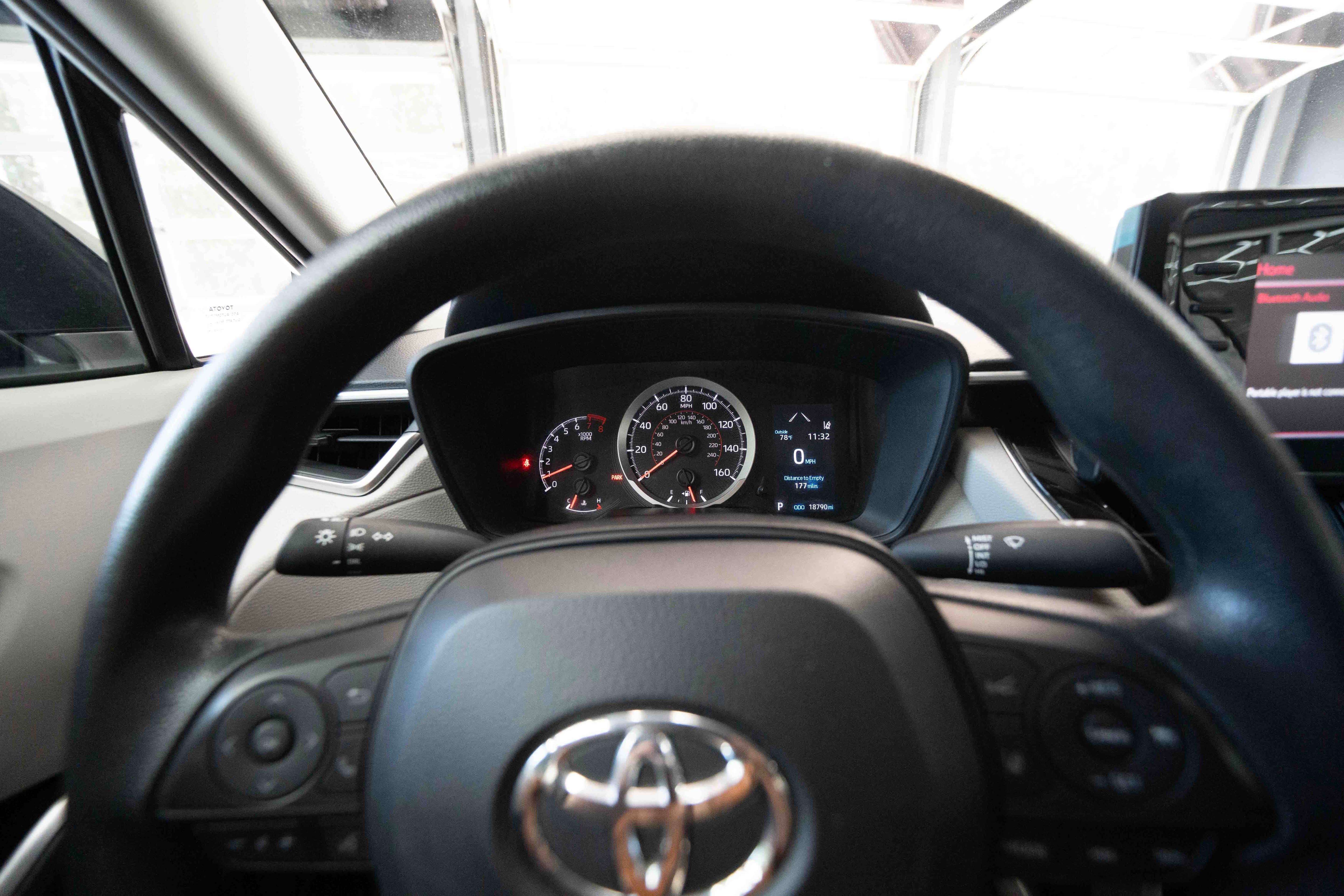 Used 2022 Toyota Corolla Cross L AWD/4WD image 15