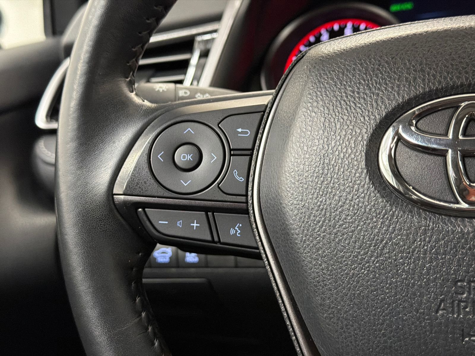 Used 2024 Toyota Camry XSE image 19