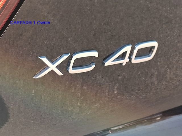 Certified 2023 Volvo XC40 B5 Plus w/ Protection Package Premier image 33