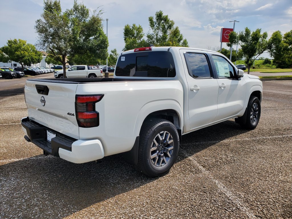 New 2026 Nissan Frontier SV w/ All-Weather Content Package AWD/4WD image 4