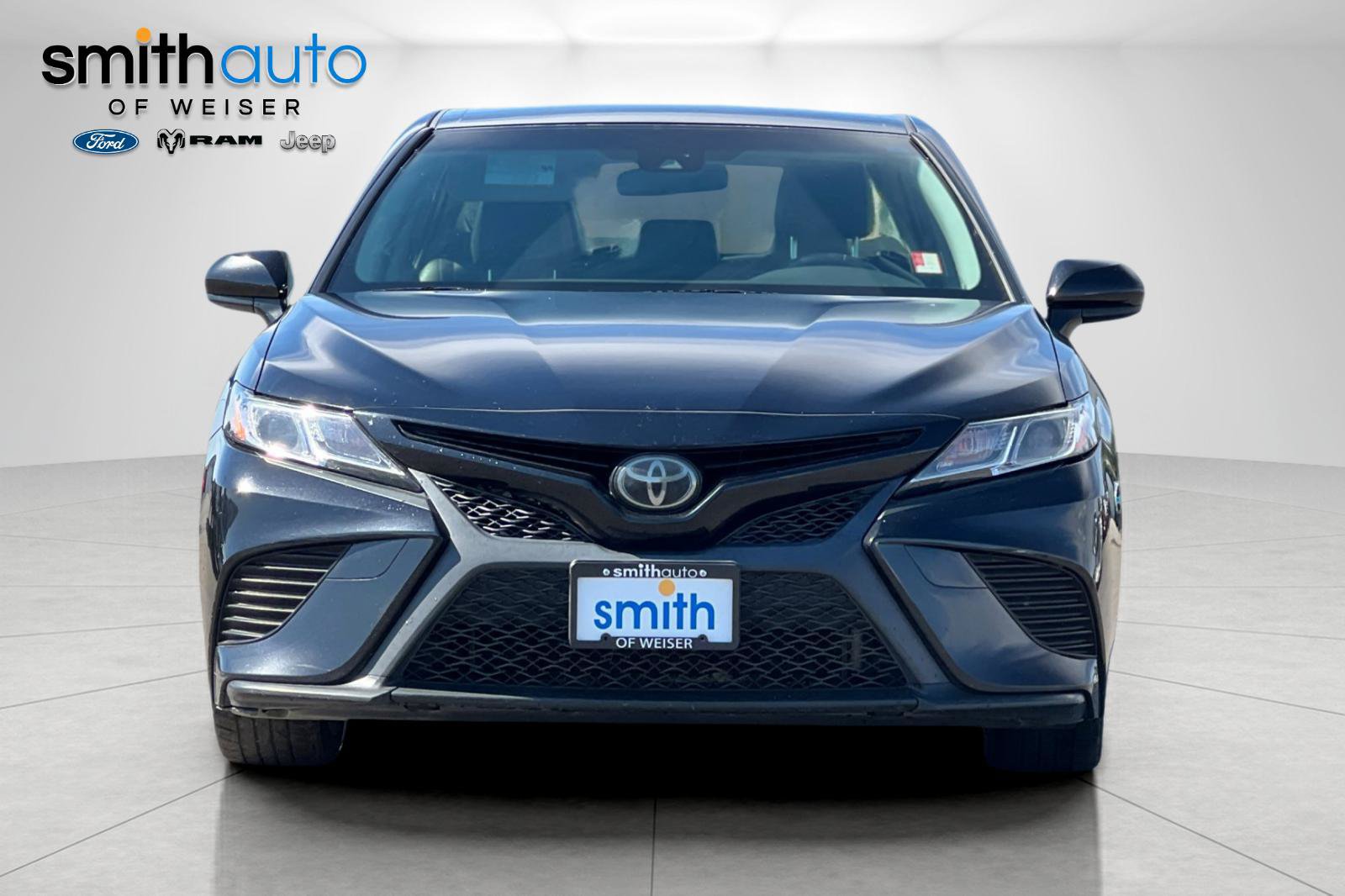 Used 2018 Toyota Camry SE FWD image 10