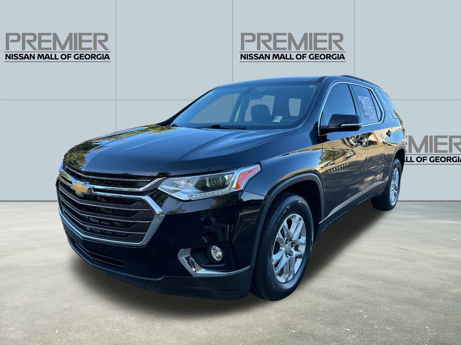 Used 2020 Chevrolet Traverse LT