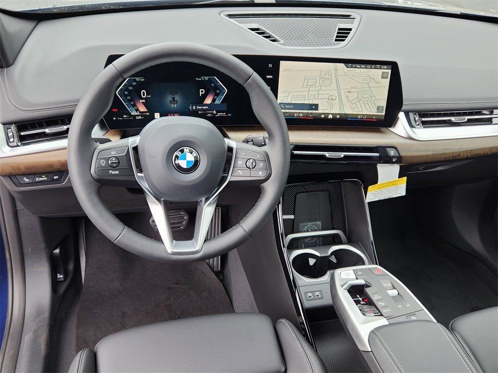 Used 2025 BMW X1 xDrive28i w/ Convenience Package AWD/4WD image 11