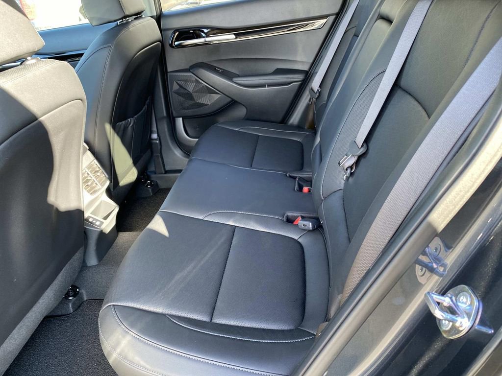 New 2026 Kia Seltos SX image 7