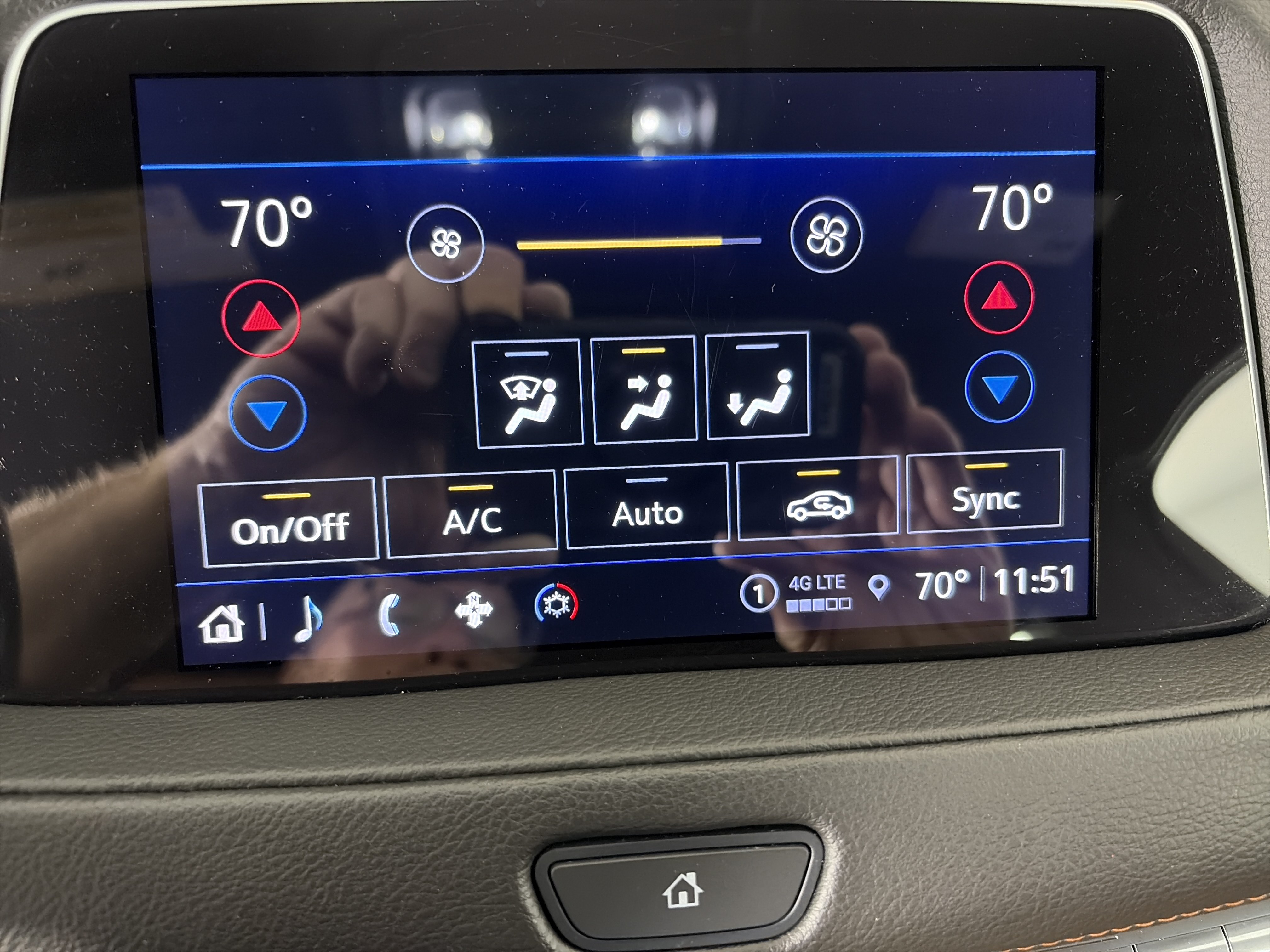 Certified 2023 Cadillac XT4 Sport AWD/4WD image 23