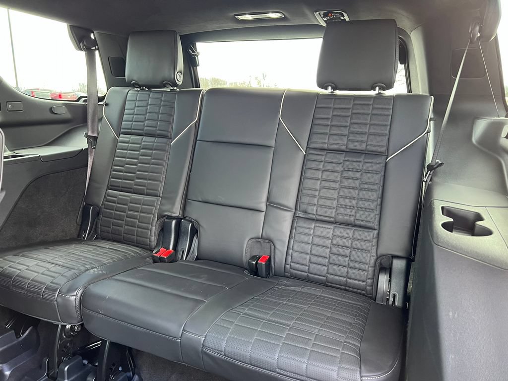 Certified 2025 Cadillac Escalade Sport Platinum w/ LPO, Floor Liner Package AWD/4WD image 8