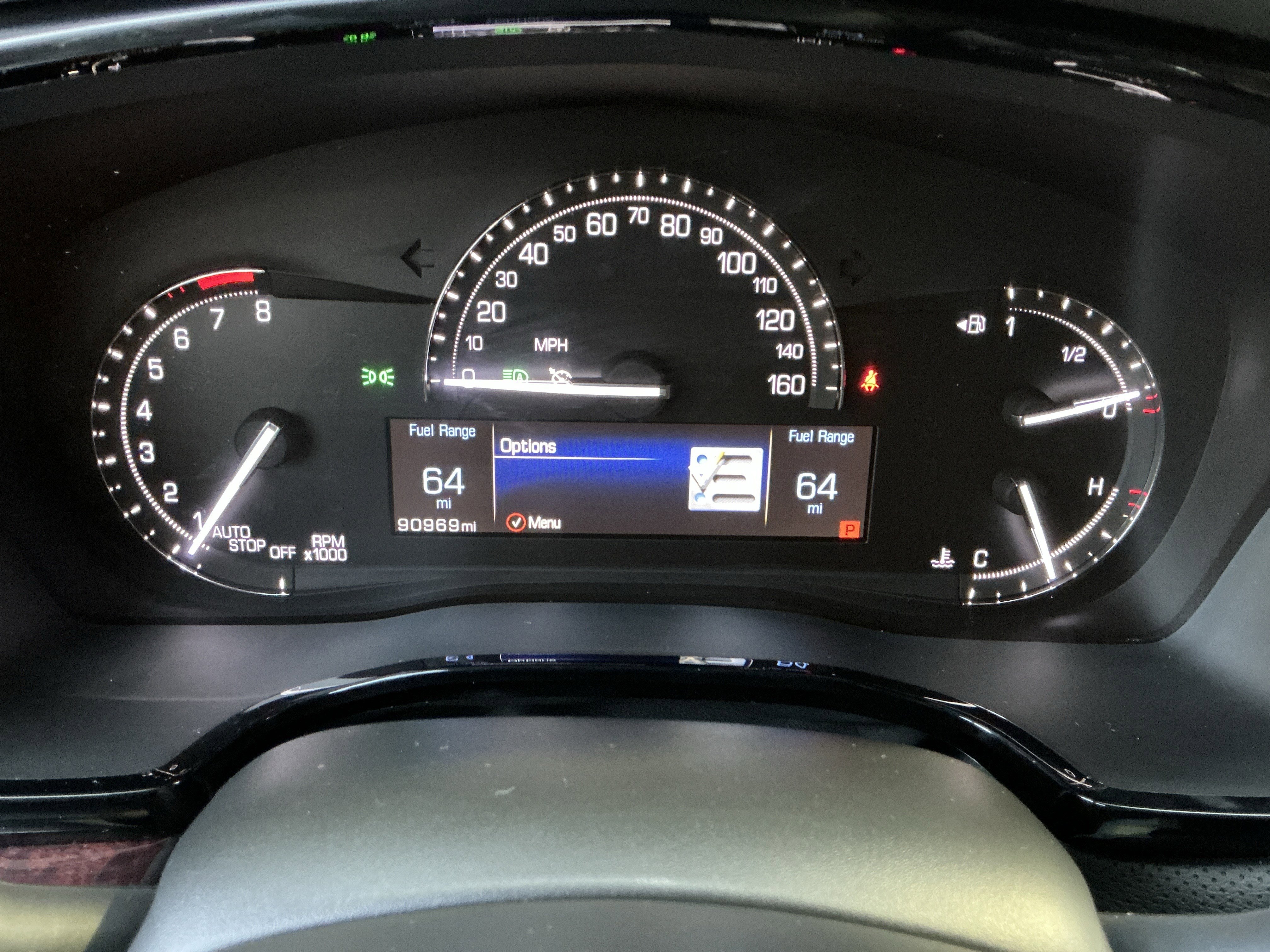 Used 2018 Cadillac XT5 Luxury w/ Driver Awareness Package image 8