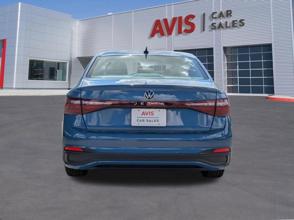 Used 2025 Volkswagen Jetta Sport image 7