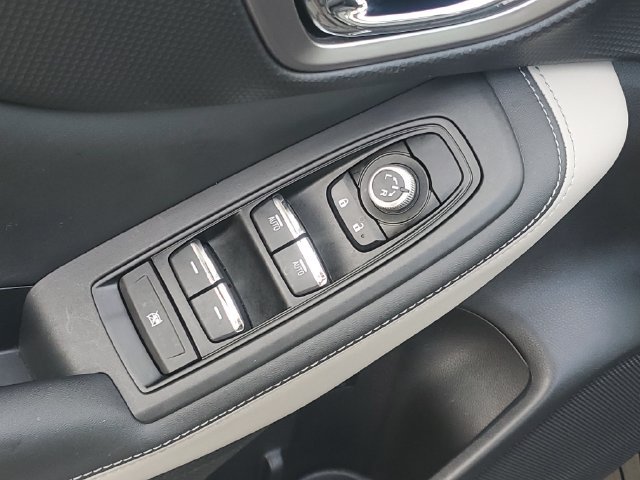 Certified 2023 Subaru Forester Limited AWD/4WD image 16