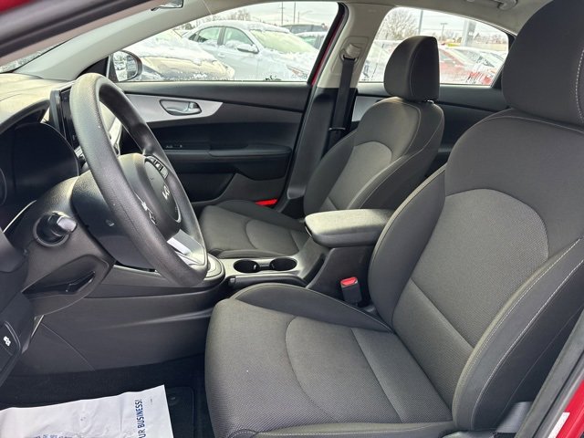 Used 2023 Kia Forte LXS image 11