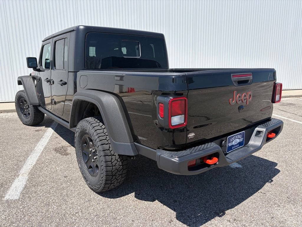 Used 2023 Jeep Gladiator Mojave w/ Cold Weather Group AWD/4WD image 5