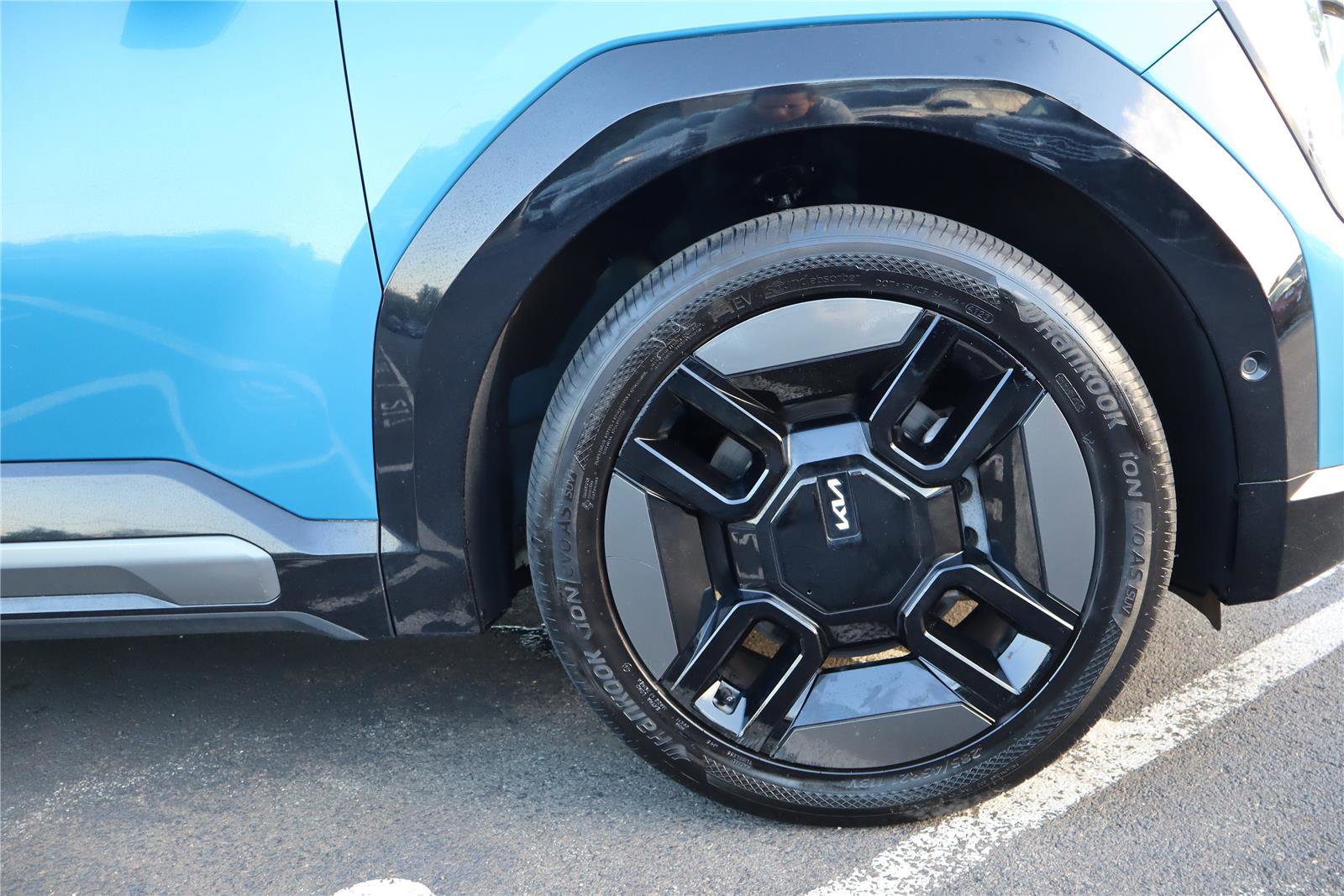 Used 2024 Kia EV9 GT-Line AWD/4WD image 11