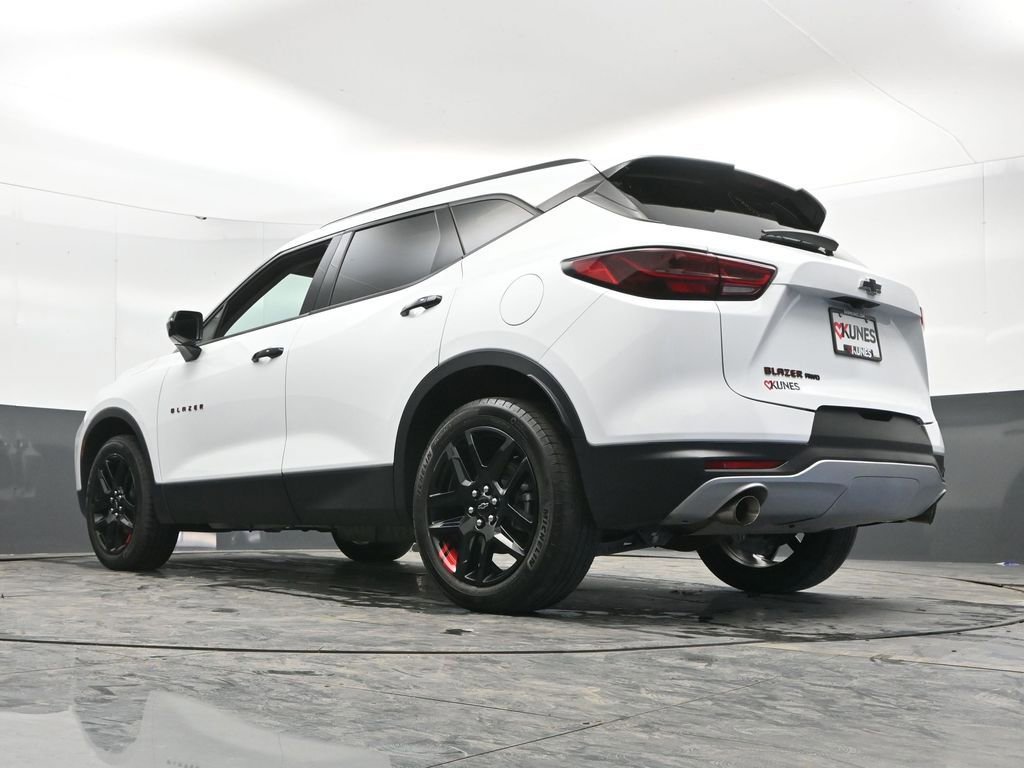 Used 2023 Chevrolet Blazer LT image 51