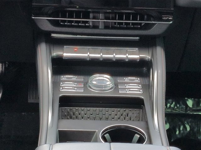 Used 2024 Lincoln Nautilus Premier w/ Equipment Group 102A AWD/4WD image 20