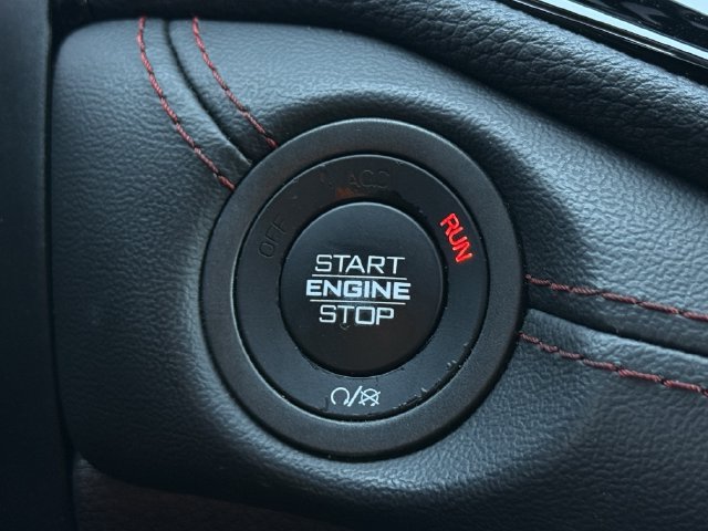 Used 2024 Dodge Durango R/T w/ Blacktop Package RWD image 20
