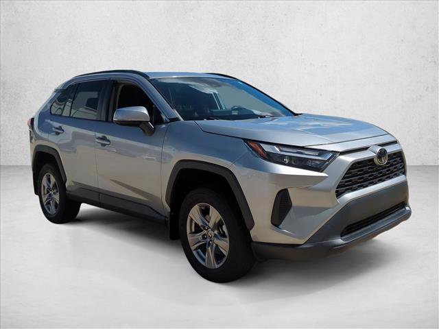 Used 2023 Toyota RAV4 XLE w/ Convenience Package FWD image 3