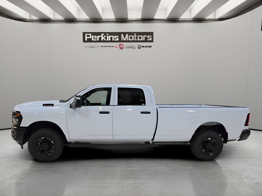 New 2026 RAM 3500 Tradesman AWD/4WD image 2