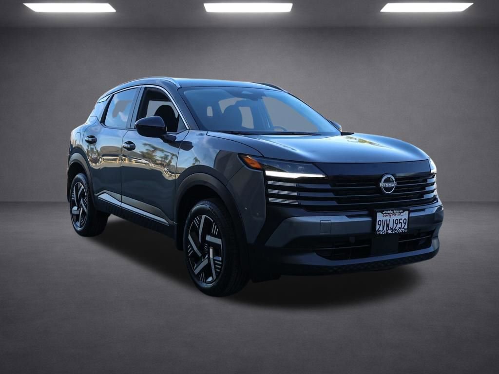 Used 2026 Nissan Kicks SV image 2