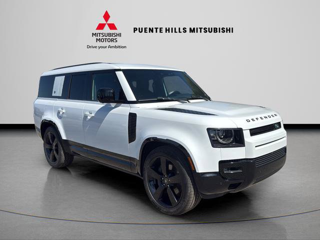 Used 2024 Land Rover Defender 130 X-Dynamic SE AWD/4WD image 3