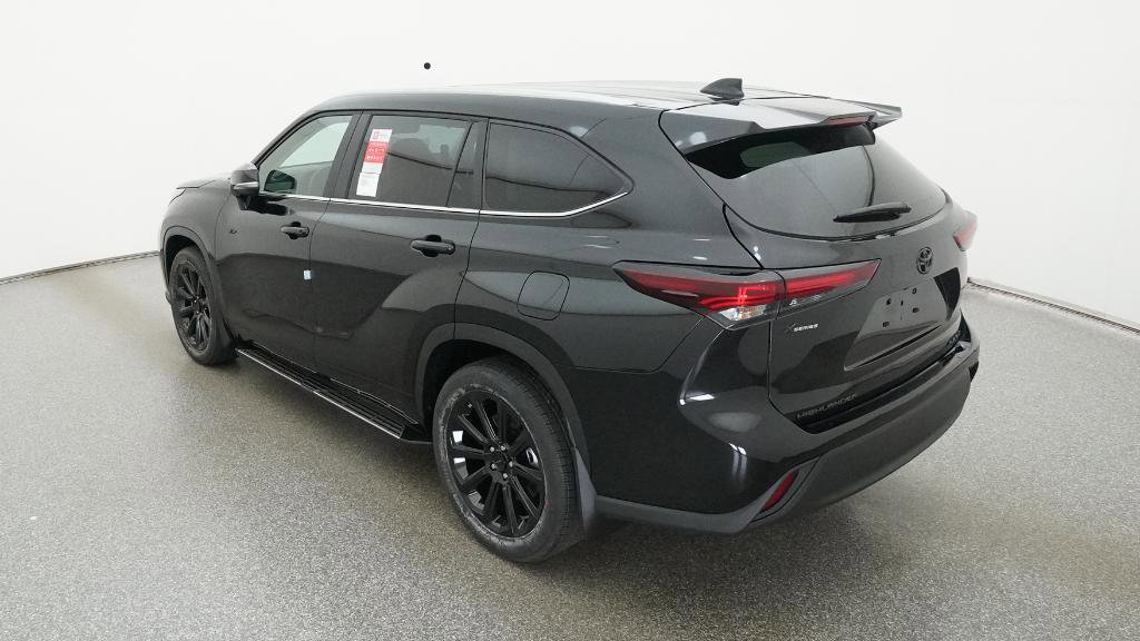 New 2026 Toyota Highlander XLE image 8
