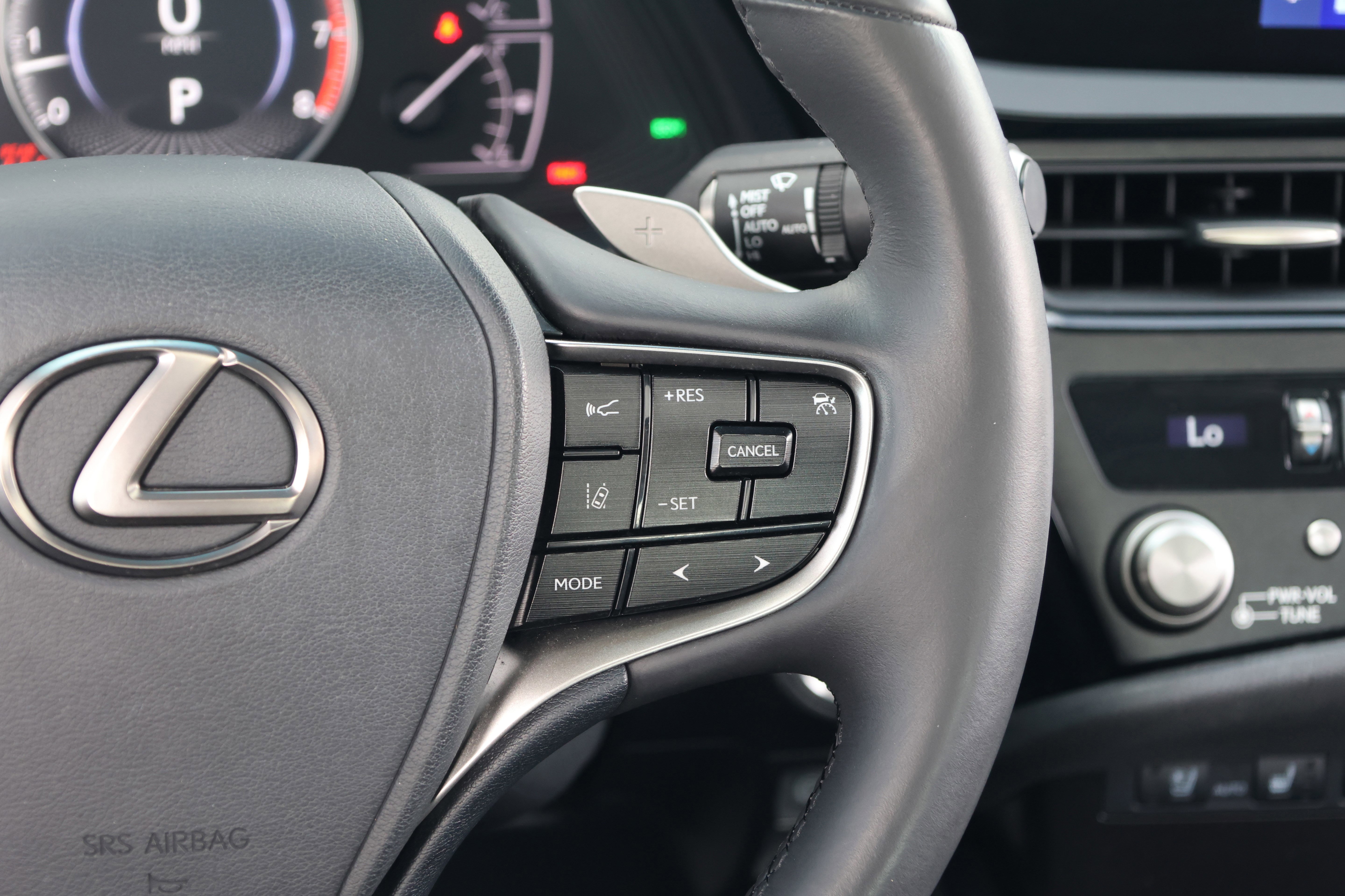 Certified 2023 Lexus ES 350 w/ Premium Package image 20